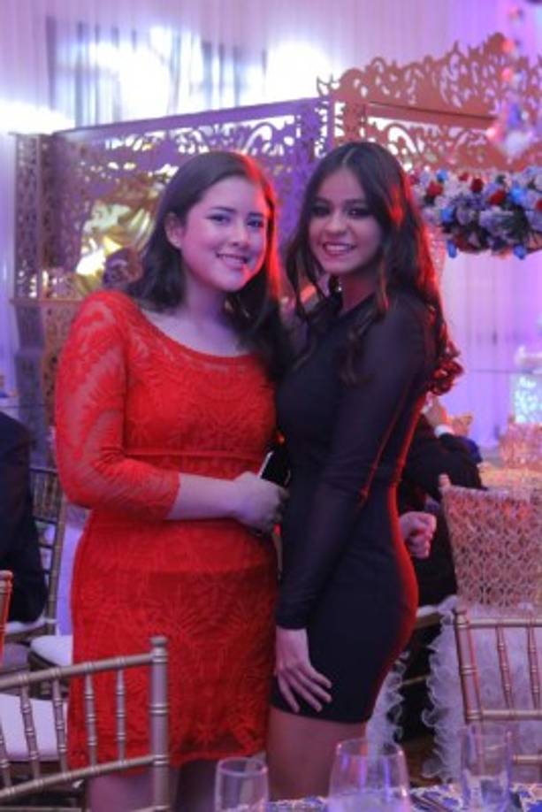 Athina Triminio y Andrea Mayorga.