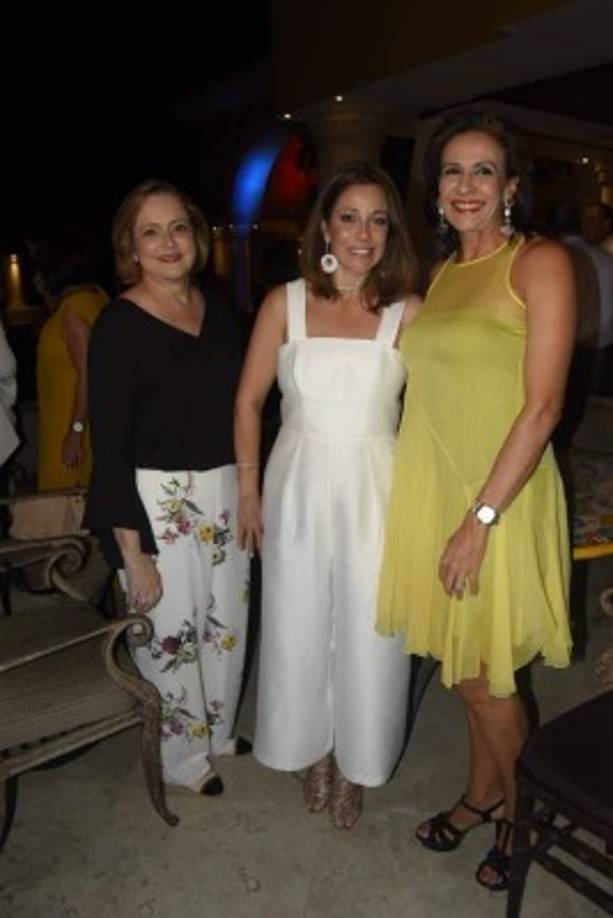 Claudia Kattán, Elena Lázarus y Anabell Larach.