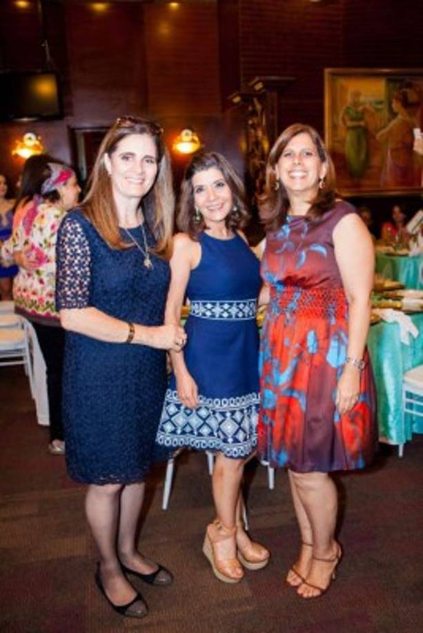 Mirna Larach , Sandra Panayotti y María Vogelsang.