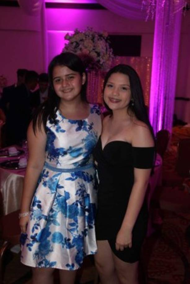 Rosibel Ramos y Gabriela Mejía.