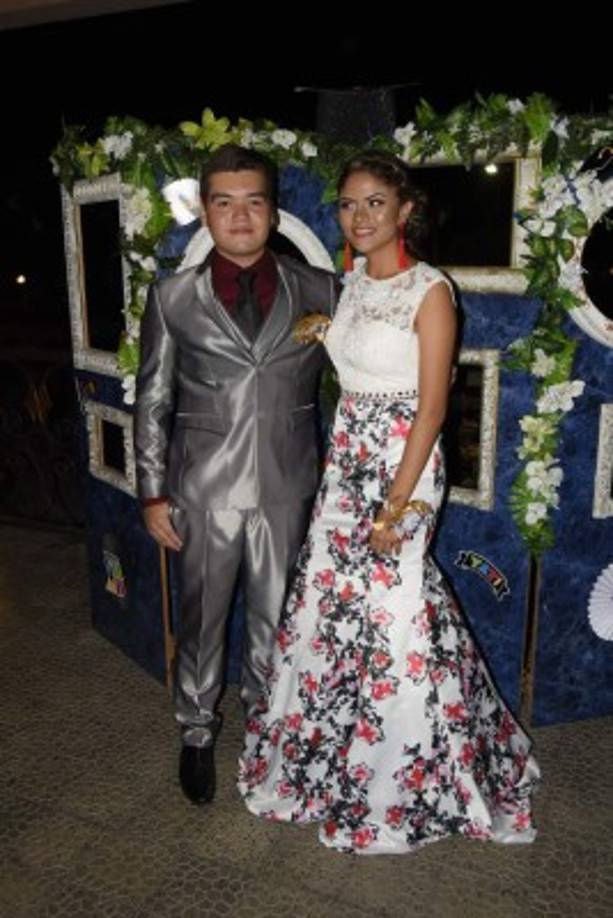 Eddie Merino y Mariely García.