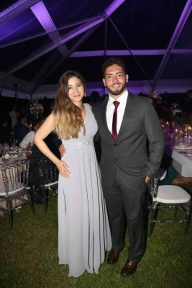 Esteph Castellanos y César Vega.