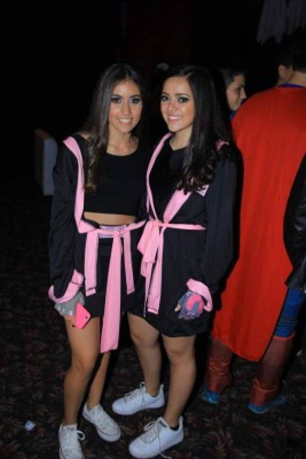 Ruth Panayotti y Mangie Larach.