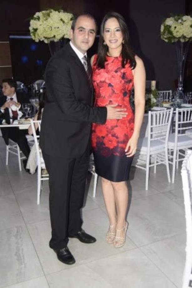 Andrés y Janina Handal.