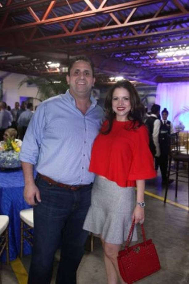 Munir y Sandy Ganineh.