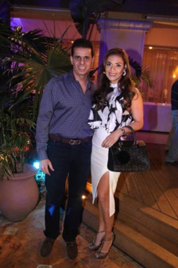 Eduardo y Biana Ictech.