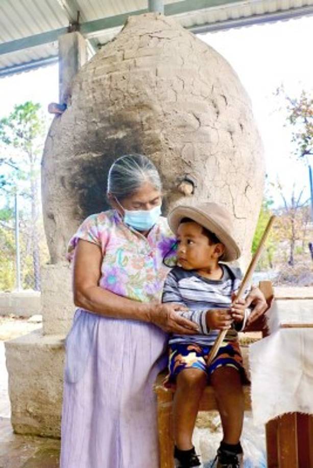 En los últimos meses, debido al covid-19, los emprendedores de La Esperanza han puesto a disposición de los turistas e incorporado a los tours actividades como senderismo, camping, ciclismo y los hoteles de montaña. Marvin Duarte, emprendedor del turismo de La Esperanza, contó que hace unos meses comenzó con su empresa Duart V, la cual presta servicios con paquetes con camping, ciclismo y senderismo.<br/>