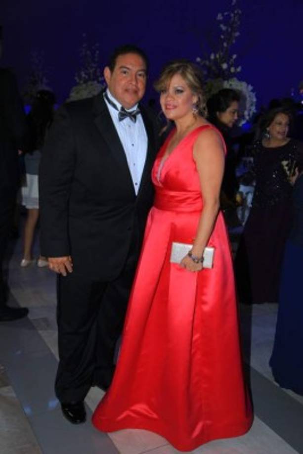 Luis y Larissa Suazo.