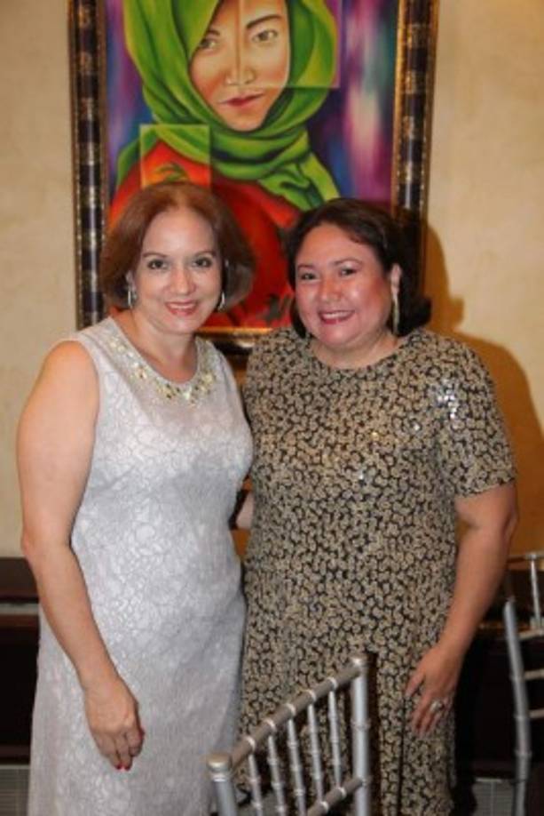 Joselinne Gattás y Mariela Casco.