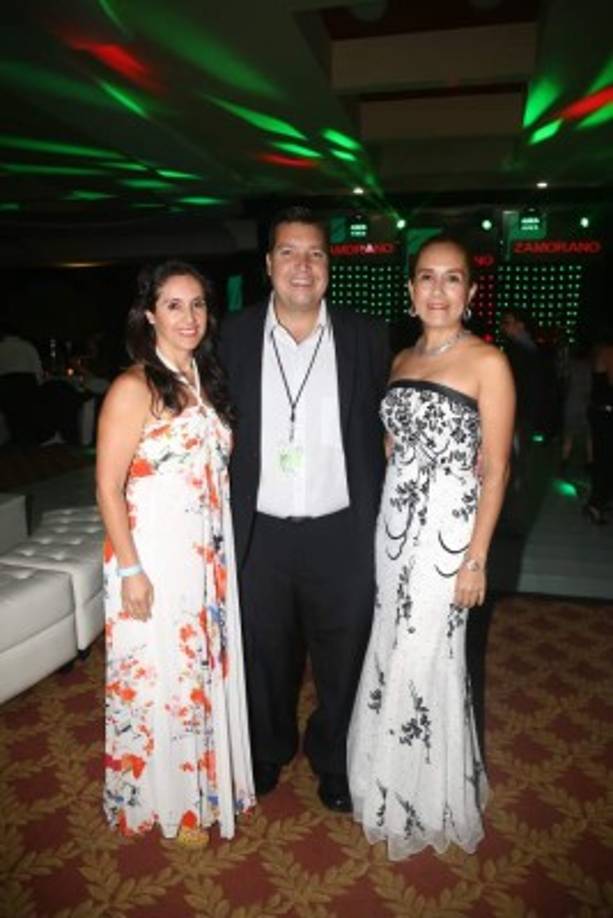 Andrea Palazuelos, José Abascal y Patty Driottez.