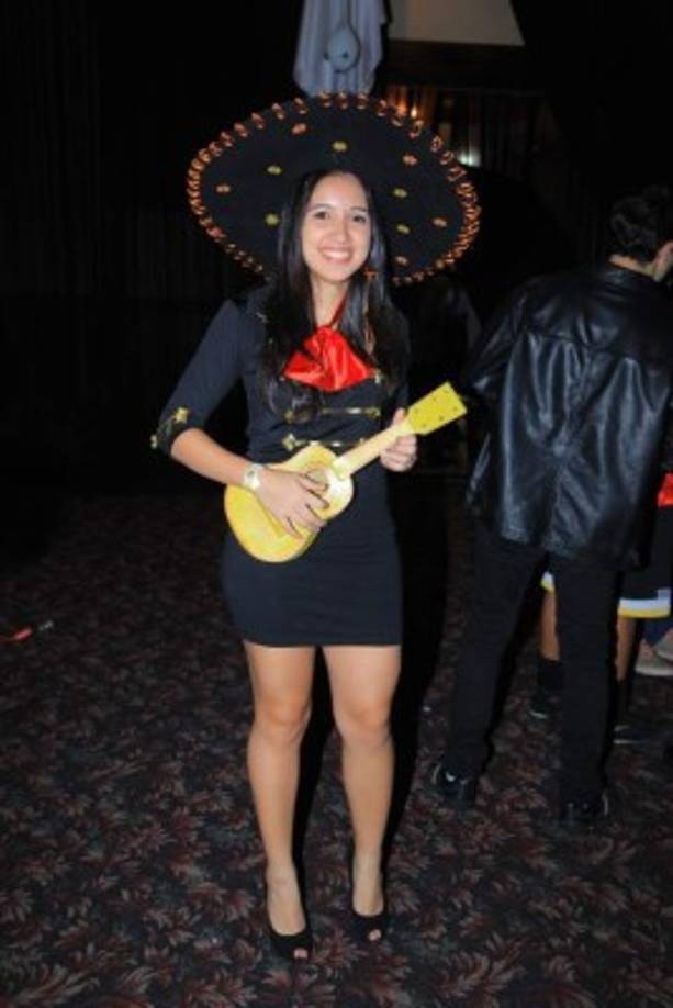 La mariachita Andrea Rodríguez.