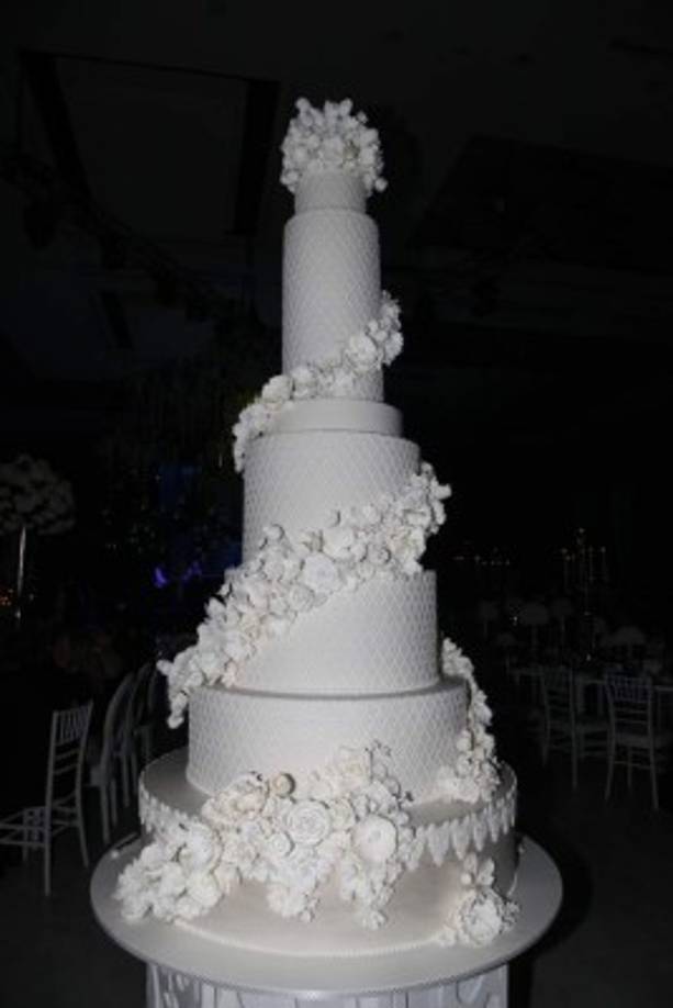 La torta, obra de Nadia Canahuati.