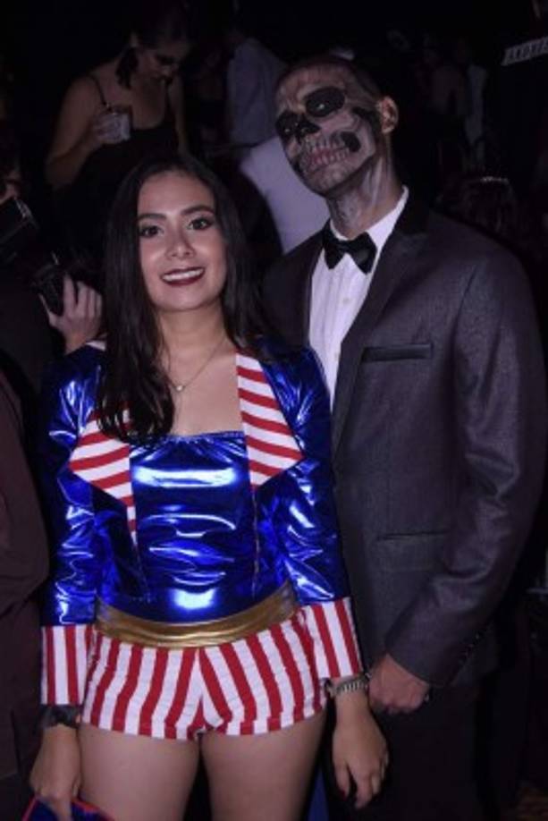 Kathia Herrera y Carlos Romero.