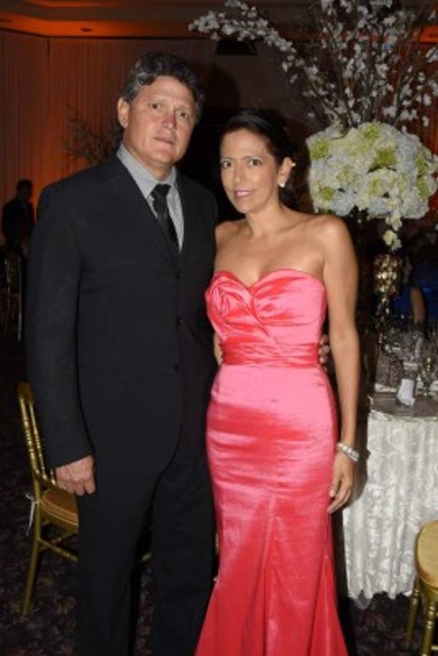 Mario y Nilcer Pineda.