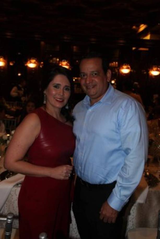 Armida y Gustavo Argüello.