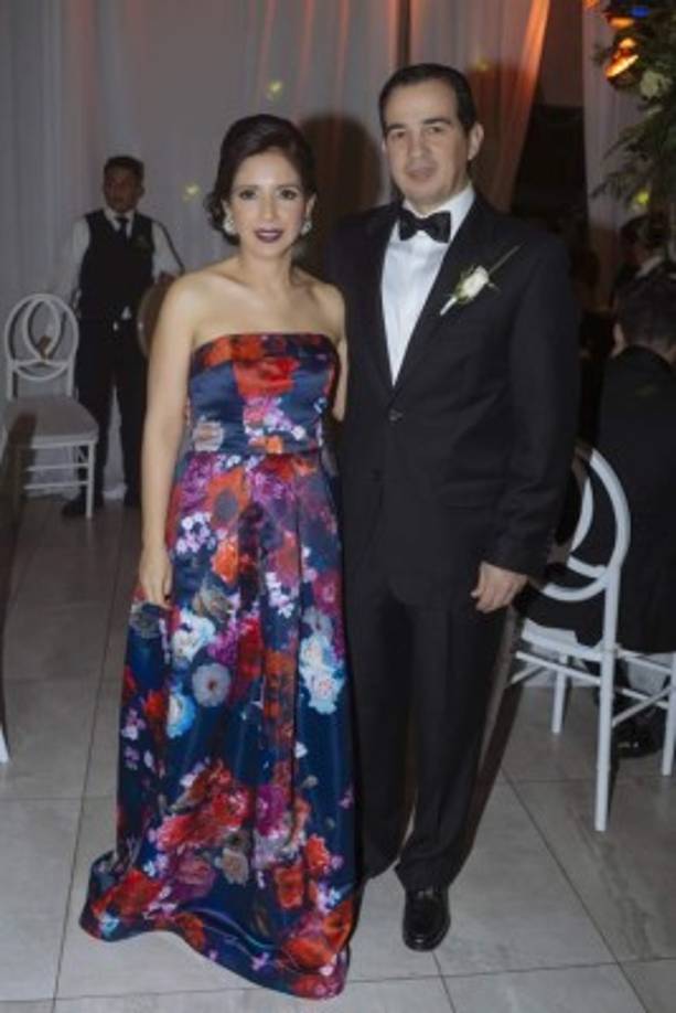 Tania y Julio Melara.