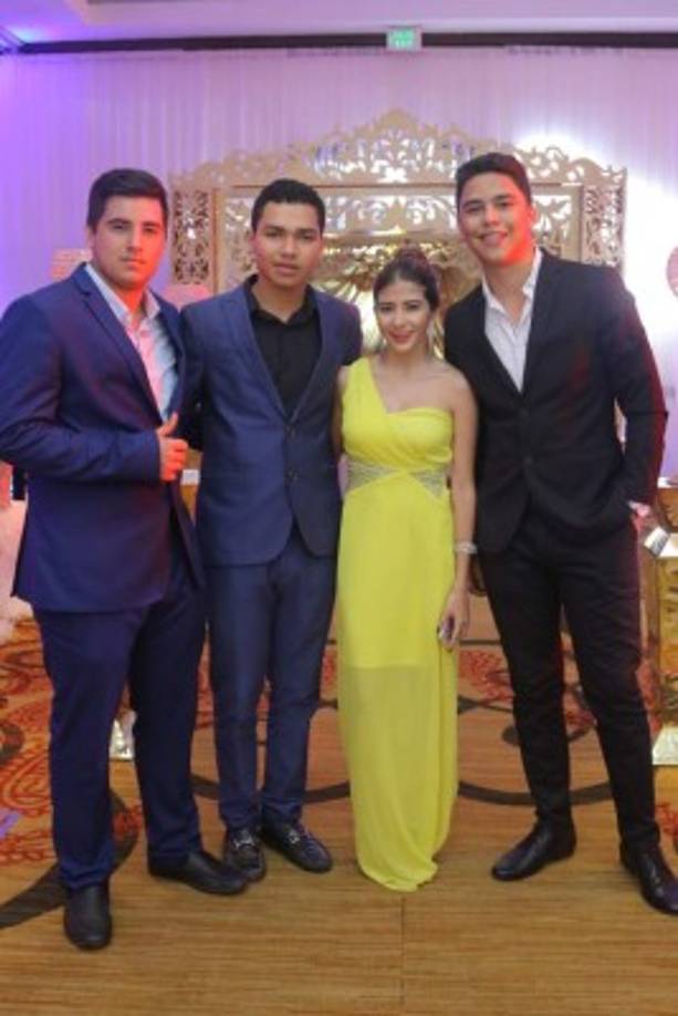 Mario Alvarado, Alex Antúnez, Nahara Moler y Juan Rodríguez.