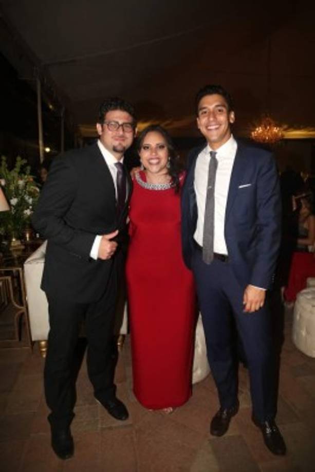Luis Ramírez, María José Sarmiento y Carlos Espinal.