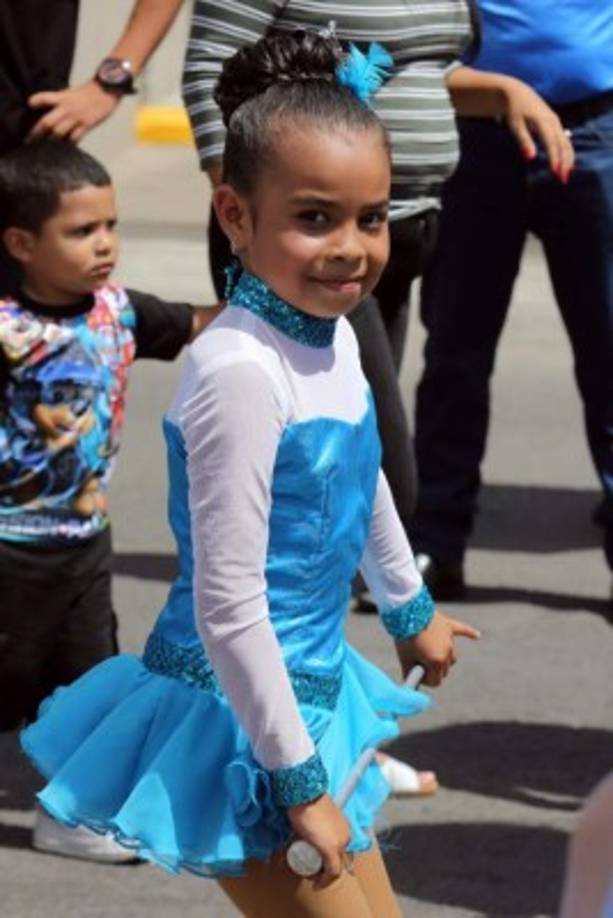 El 1 de julio de 1823, luego de separarse de México, Centroamérica pasó a llamarse provisionalmente, Provincias Unidas de Centroamérica y quedó conformada por los estados de Guatemala, Honduras, El Salvador, Nicaragua y Costa Rica.