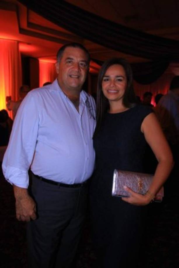 Emilio y Rina Medina.