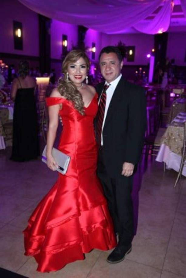 Astrid y David López.