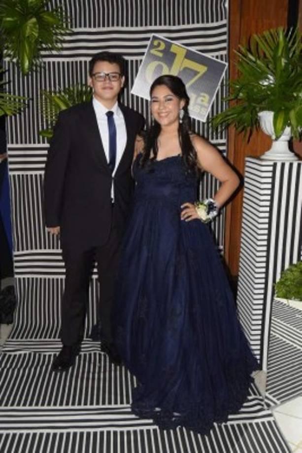 Robert Funes y Nicolle Guzmán.