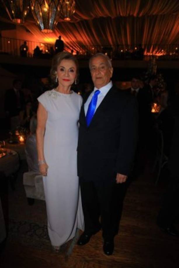 Gloria y Michel Hawit.