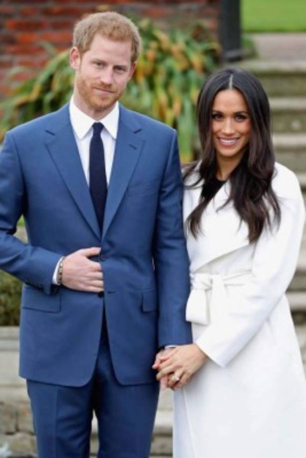 Cuando la duquesa de Sussex comenzó a realizar apariciones públicas tras anunciarse su compromiso con el príncipe Harry, gran parte de las críticas que comenzó a recibir de la prensa británica se centraban en su comportamiento y en su imagen pública.