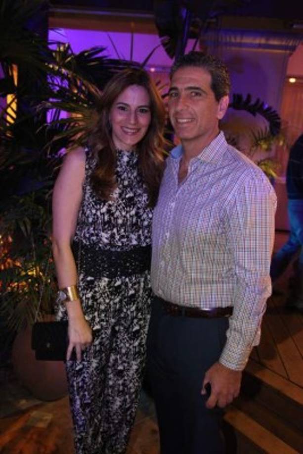 Blanca y Andrés Hawit .