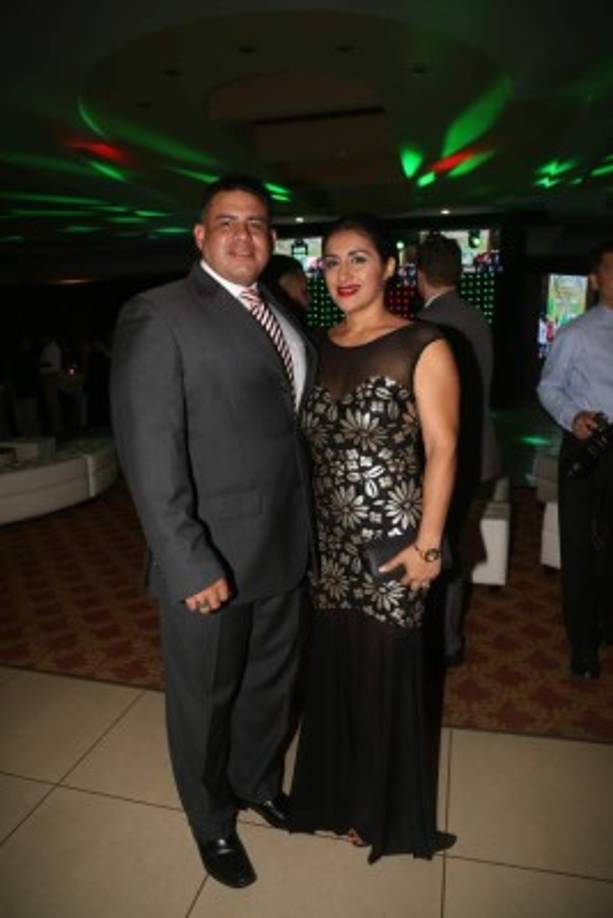 Sergio e Isis Maradiada.