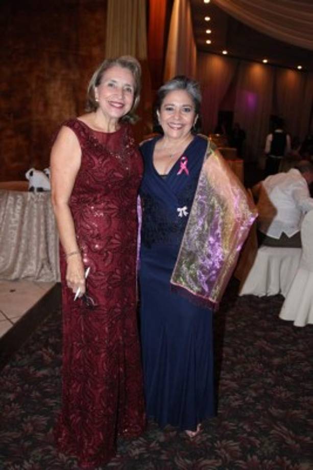 Rosa Arzú y Suyapa Bejarano.