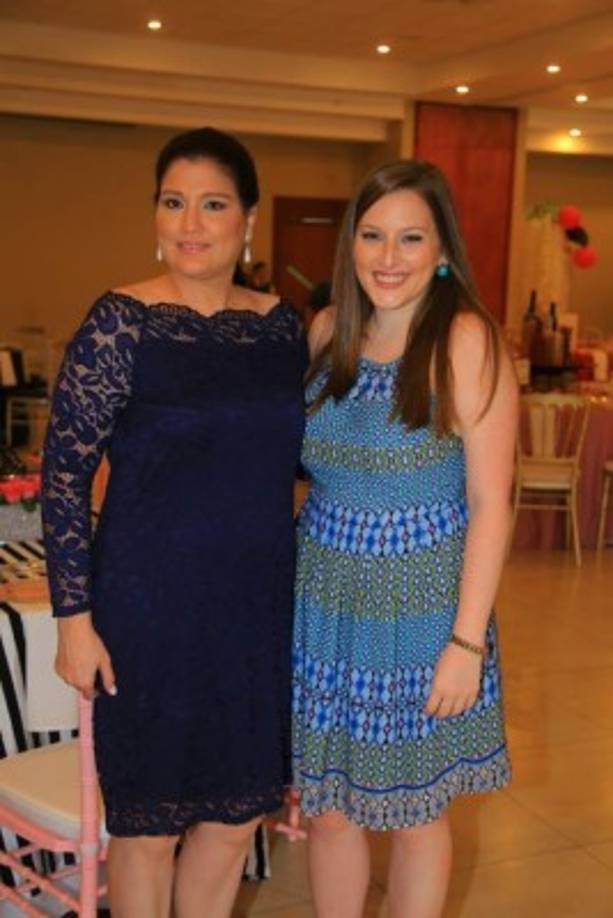 Mónica Wolozny y Judith Torres.