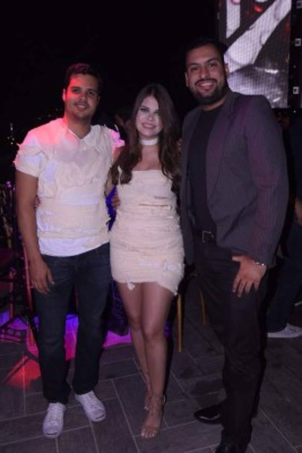 LuisFer Suazo, Beatriz Lara y Paolo Rehkop.