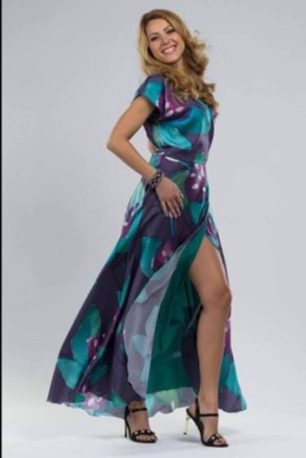 Marinova, que fue miembro de TVN, uno de los canales de televisión más populares del noreste de Bulgaria, es la tercera periodista asesinada en la Unión Europea en un año.