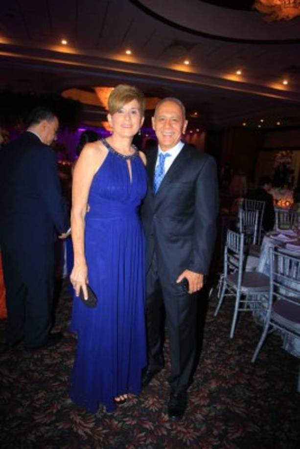 Carmen Elena y Julio Marzán.