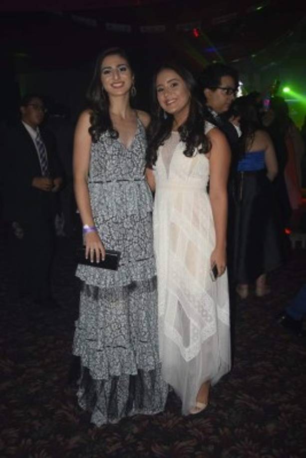 Daniella Facussé y Adrianna Siwady.