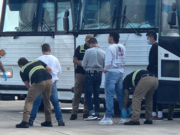 Un inmigrante guatemalteco deportado por error a México regresó a Estados Unidos tras la orden de un juez.