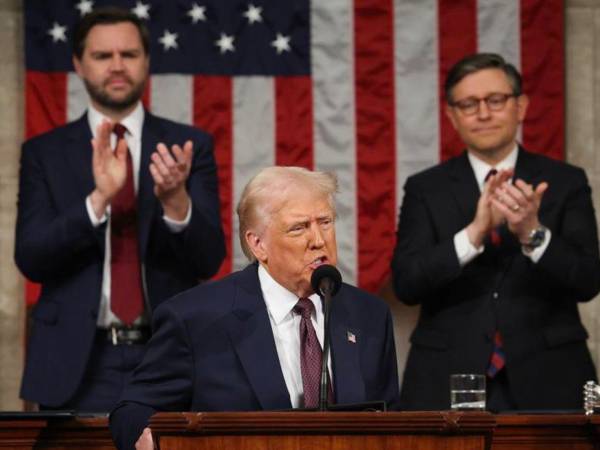 Trump batió un récord histórico con el discurso más largo del estado de la Unión.