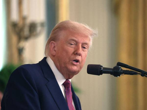 El presidente de Estados Unidos, Donald Trump, lanza un ultimátum contra Irán.