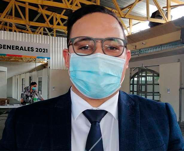 Registro asegura que entregará 450,000 DNI restantes en 18 días