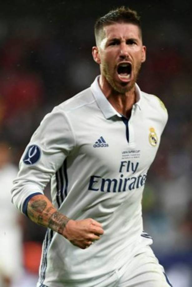 Sergio Ramos. Leo Messi sabe que si quiere tener una buena defensa en un equipo tan ofensivo tiene que contar con los mejores. Y por muy del rival eterno que sea, Messi sabe que Ramos es de los mejores centrales del mundo y una garantía atrás. Lo sorprendente es que no pone a Piqué en ese once y no sabemos si eso ha causado algún resentimiento en el central culé.