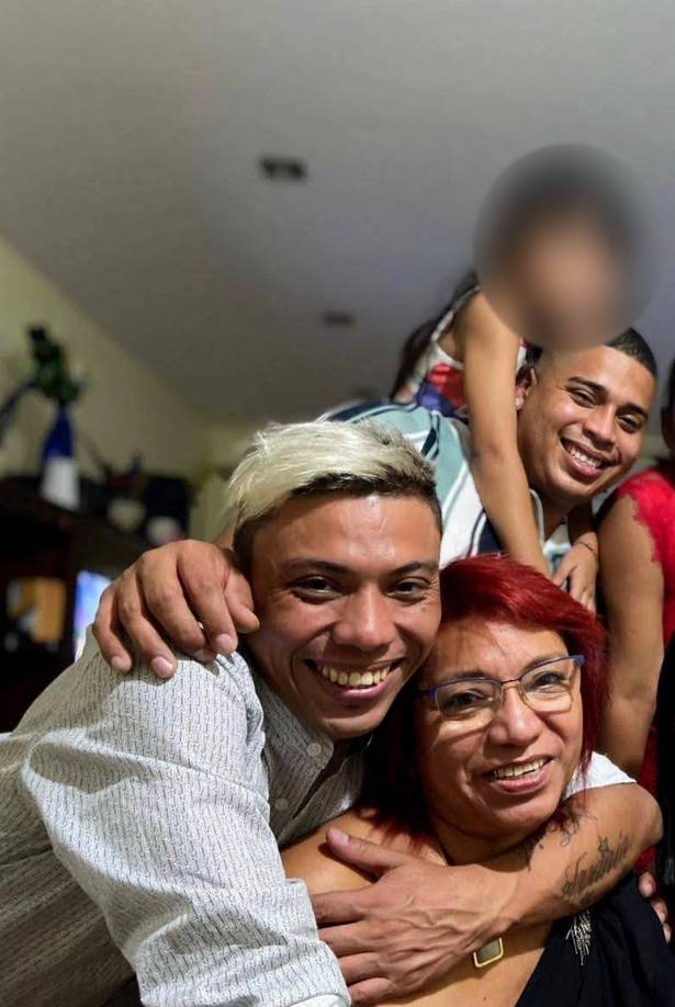 Martha Hernández Zamora, de 62 años y empujada por la pobreza, abandonó Nicaragua hace 15 años con destino a España en busca de mejores condiciones de vida.