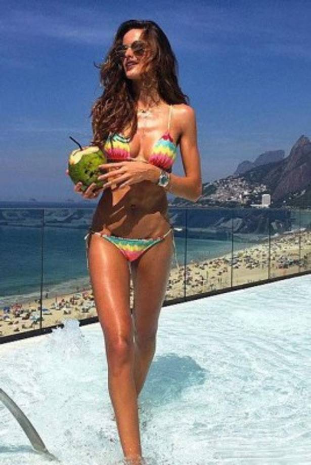 Alessandra Ambrosio.