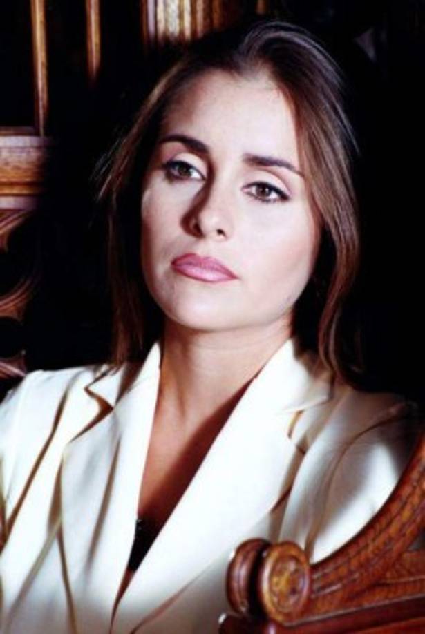 Su primer protagónico llegó en 1999, Karyme recibió la oportunidad de encabezar el elenco de 'Tres Mujeres' junto a Erika Buenfil y Norma Herrera. <br/>