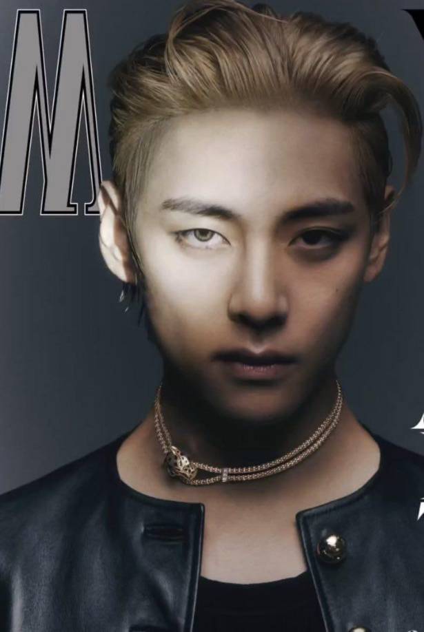 “¡El velo de W Korea Vol. 9 finalmente se ha levantado, y la cara que adorna la portada es la V de BTS! Justo unos días antes de que V anunciara la noticia de su primer álbum como solista, escribe el post compartido en la cuenta de Instagram de la revista <a rel="nofollow" href="https://www.instagram.com/wkorea/?hl=es">W Korea</a>”.