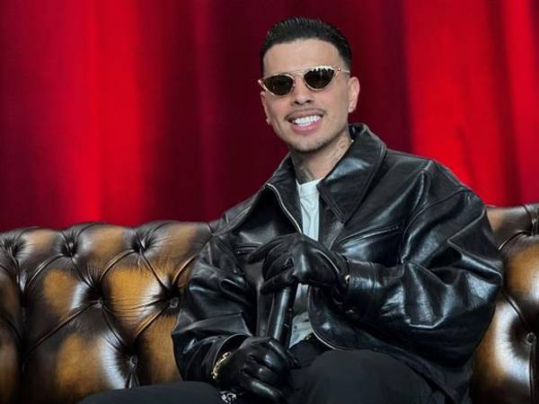 El nuevo álbum de Rauw Alejandro, que fusiona su característico estilo urbano con la música regional de Puerto Rico, ha captado la atención del público en redes sociales.