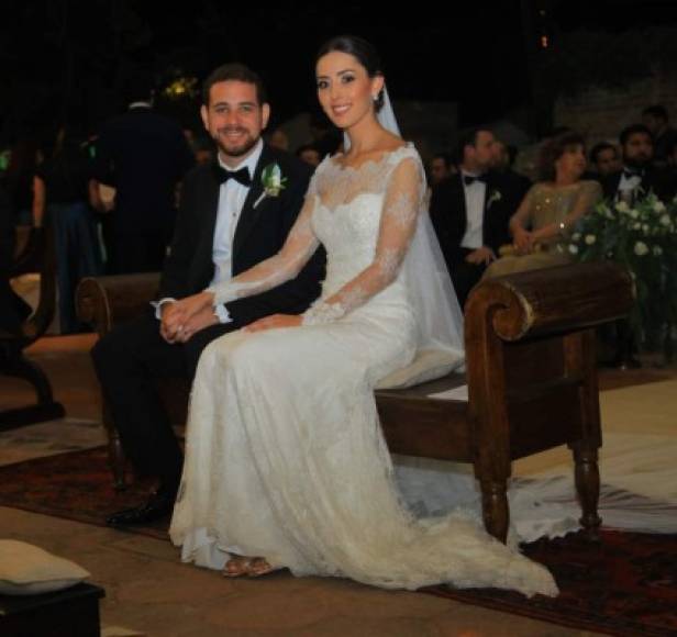 La boda del año celebrada internacionalmente fue la de Jorge Vitanza y Sofía Barletta. Incomparable fiesta en Guatemala.
