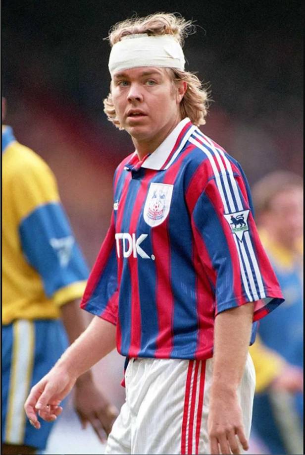 El portal italiano Tuttosport contó la increíble historia de Brolin, que en primera medida decidió retirarse antes de los 30 años, cuando muchos aseguraban que aún tenía cualidades para seguir jugando.