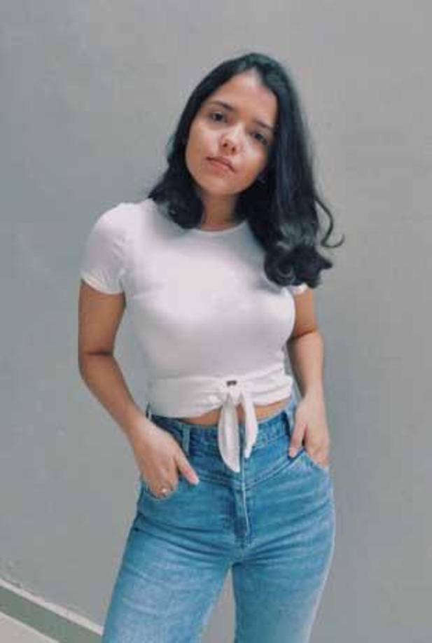 El espeluznante hallazgo se produjo el lunes por la noche, cuando un empleado de la ciudad de San Antonio escuchó una llamada de auxilio cerca de una carretera donde estaba trabajando y abrió la puerta trasera del camión. 