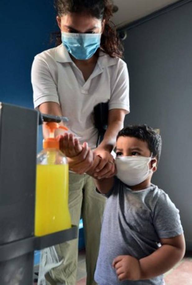 En la víspera, la presidenta de la región sur del Consejo Nacional del Transporte, Belinda Pavón, dijo a periodistas que el sector cumplirá con todas las medidas de bioseguridad, en la ruta entre Choluteca y Tegucigalpa.<br/><br/>La reactivación del servicio interurbano fue autorizada por el Instituto Hondureño del Transporte Terrestre (IHTT) para cuatro rutas, que conectarán a ciudades del centro, sur, norte y occidente del país centroamericano.